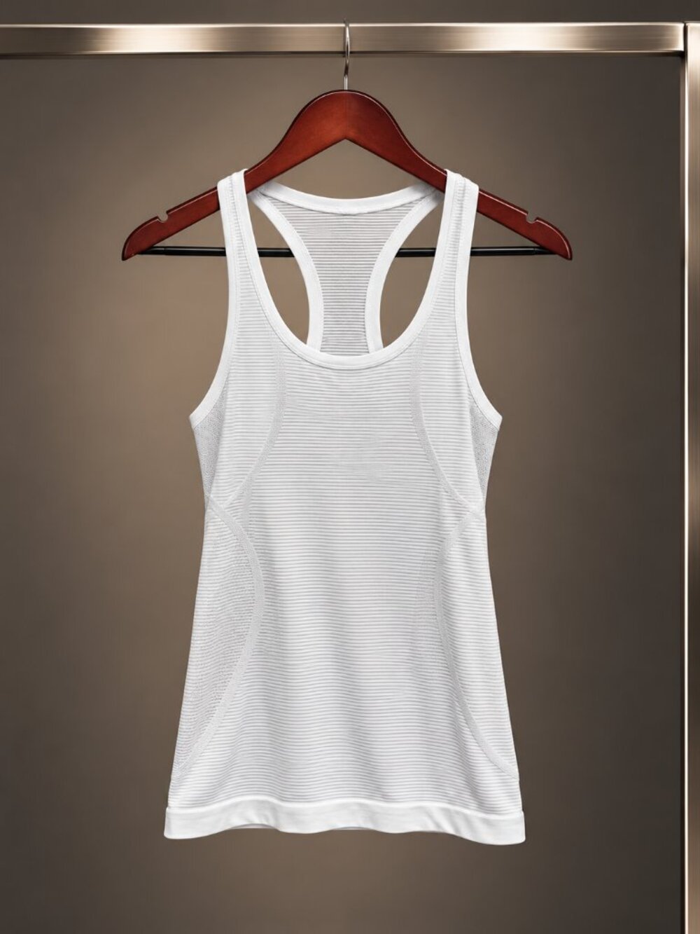 lululemon Swiftly Tech Racerback Tank White Grey Stripe Seamless Size 0